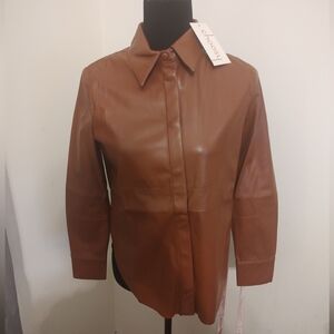 Choosy Shirt Womens Faux Leather Camel Color Snap Front Size 0